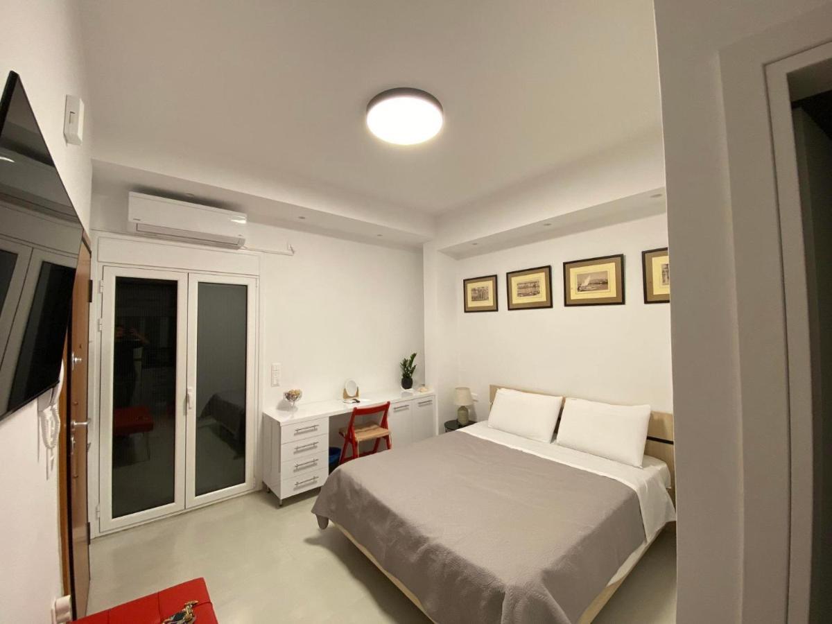 Modern Studio Apartment B Athens Luaran gambar